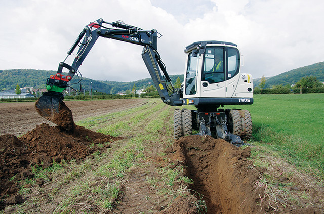 Schaeff-Tw75-Boehrer-Baumaschinen-Ueberblick-02